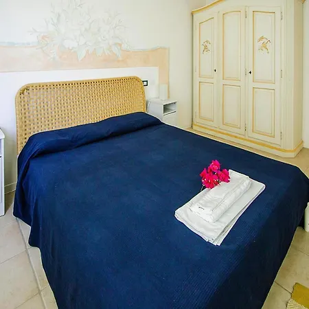 דירה In Golfo Aranci With Terrace