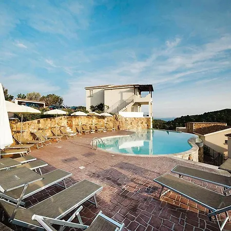 דירה In Golfo Aranci With Terrace