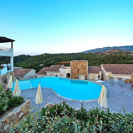 דירה In Golfo Aranci With Terrace *